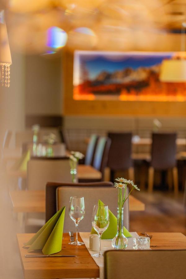 Aktivhotel Pehab Ramsau am Dachstein Exterior photo